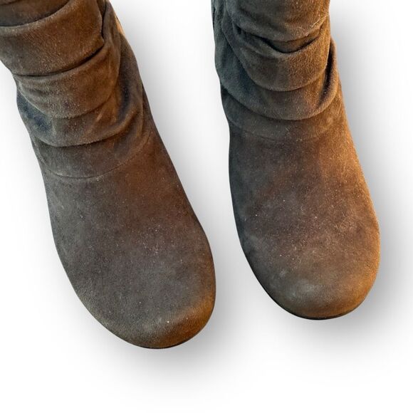 Earthies Vicenza Boot Brown Suede Slouch Zip Up Ankle Bootie Women's size 6.5B - Picture 11 of 16